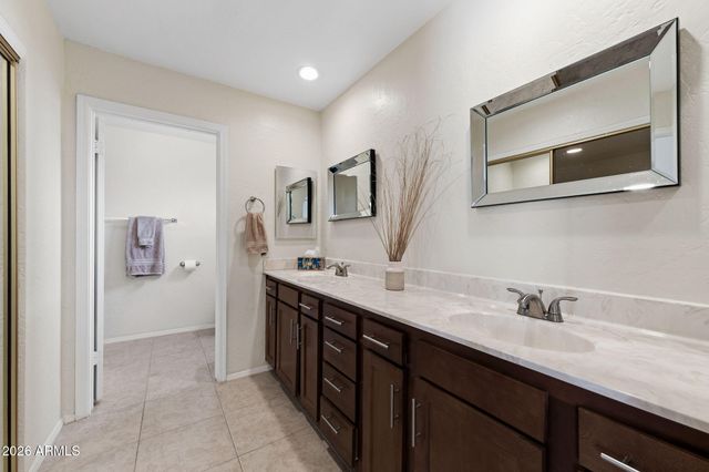 753 LEISURE WORLD --, Mesa, AZ 85206