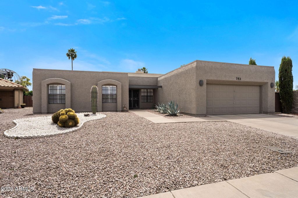 753 LEISURE WORLD --, Mesa, AZ 85206
