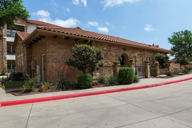 6631 Via Positano 202, Irving, TX 75039