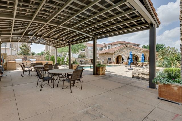 6631 Via Positano 202, Irving, TX 75039