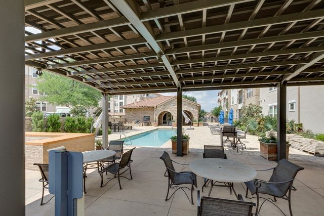 6631 Via Positano 202, Irving, TX 75039