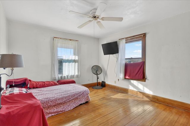 825 Harlem Road, Machesney Park, IL 61115