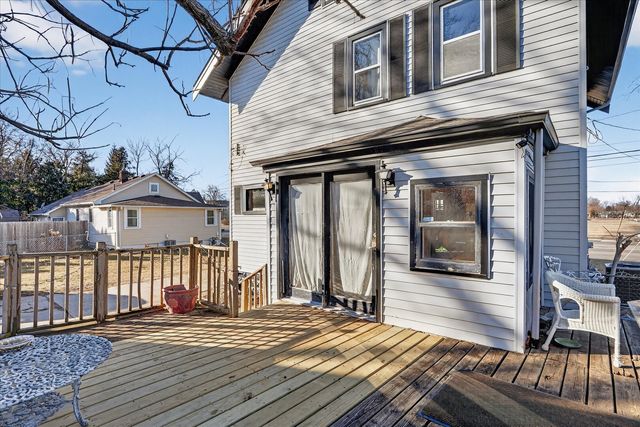 825 Harlem Road, Machesney Park, IL 61115