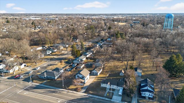 825 Harlem Road, Machesney Park, IL 61115