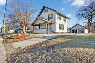 825 Harlem Road, Machesney Park, IL 61115