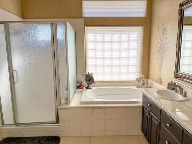 1116 Bridgetowne Dr, Lodi, CA 95242