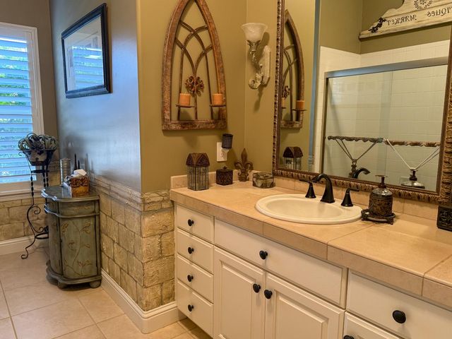 1116 Bridgetowne Dr, Lodi, CA 95242