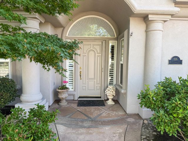 1116 Bridgetowne Dr, Lodi, CA 95242
