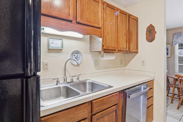 1778 Dogwood Road, Charleston, SC 29414