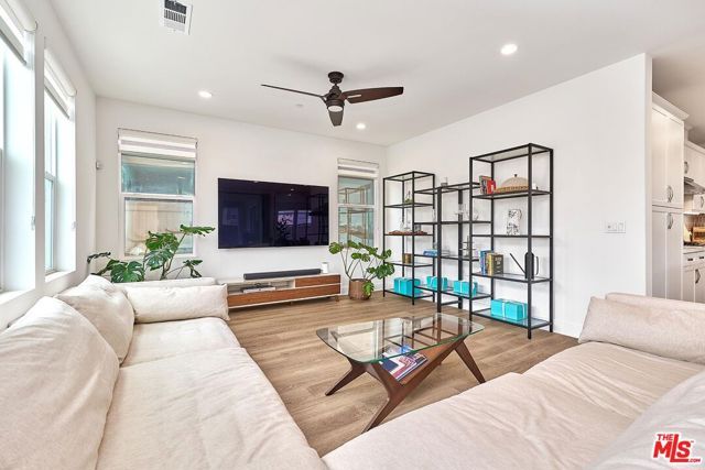 4101 Adishian Way, Corona, CA 92883