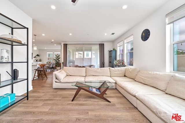 4101 Adishian Way, Corona, CA 92883