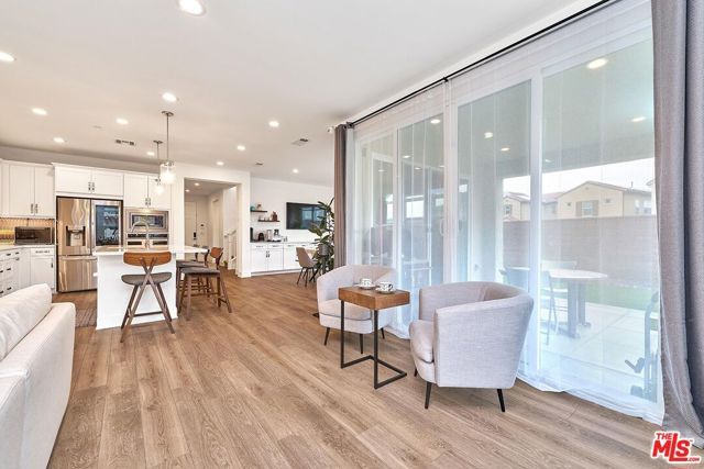 4101 Adishian Way, Corona, CA 92883