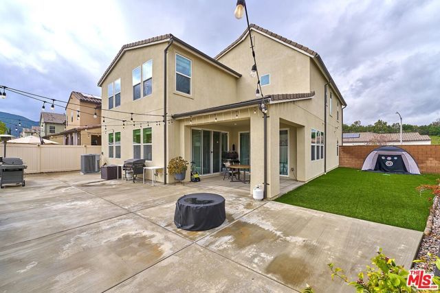4101 Adishian Way, Corona, CA 92883