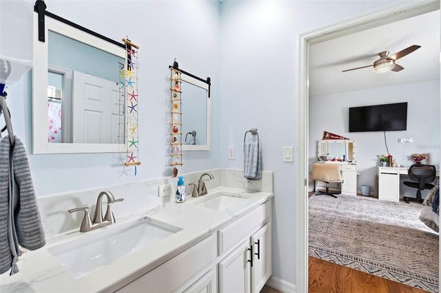 3530 VALENCIA COVE COURT, Land O Lakes, FL 34639