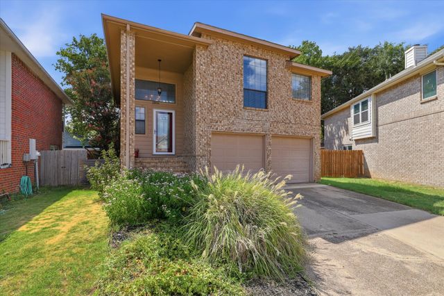 1806 Cactus Circle, Lewisville, TX 75077