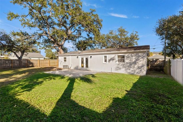 7301 S WEST SHORE BOULEVARD, Tampa, FL 33616