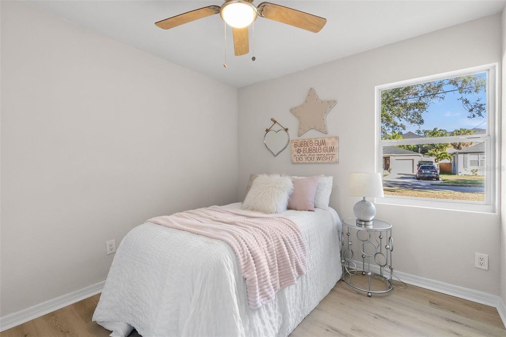 Image 18 of property listing at 7301 S WEST SHORE BOULEVARD, Tampa, FL 33616