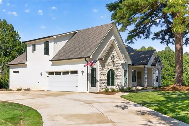 284 Braswell Mountain Road, Dallas, GA 30132