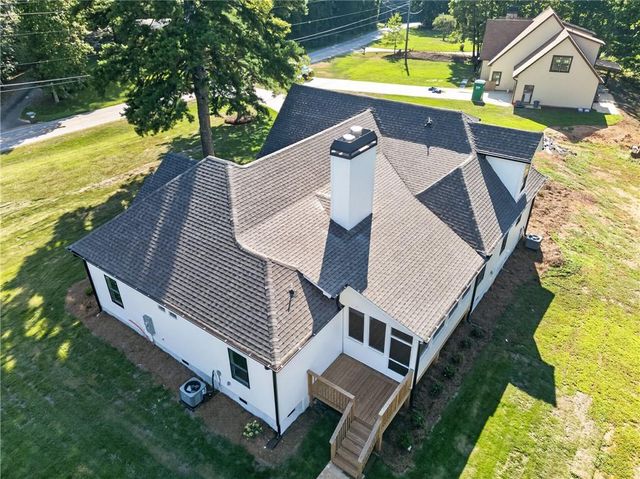284 Braswell Mountain Road, Dallas, GA 30132