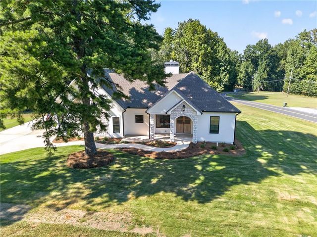 284 Braswell Mountain Road, Dallas, GA 30132