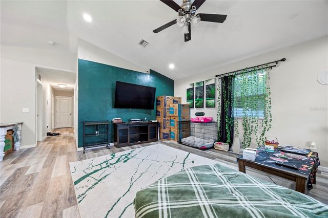 14208 NW 136TH TERRACE, Alachua, FL 32615