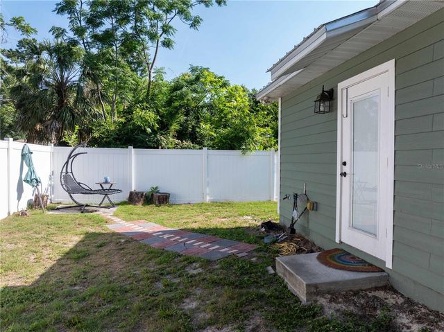 14208 NW 136TH TERRACE, Alachua, FL 32615