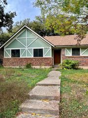 6410 Middleham PL, Austin, TX 78745