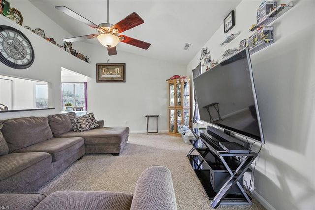 410 Collier CRES, Suffolk, VA 23434