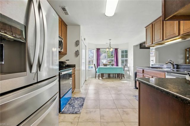 410 Collier CRES, Suffolk, VA 23434