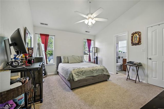 410 Collier CRES, Suffolk, VA 23434