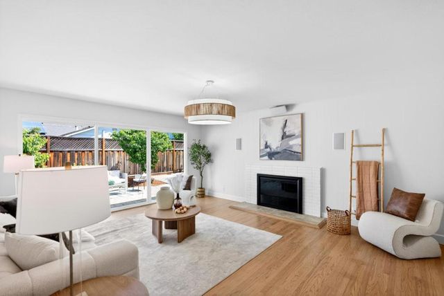 1514 Barton Drive, Sunnyvale, CA 94087