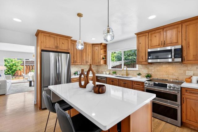 1514 Barton Drive, Sunnyvale, CA 94087