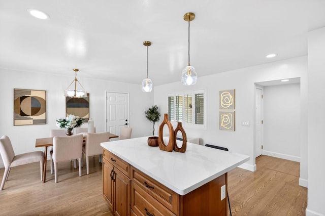 1514 Barton Drive, Sunnyvale, CA 94087