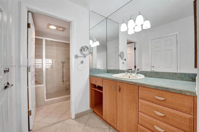 1800 S Ocean Blvd 703, Lauderdale By The Sea, FL 33062