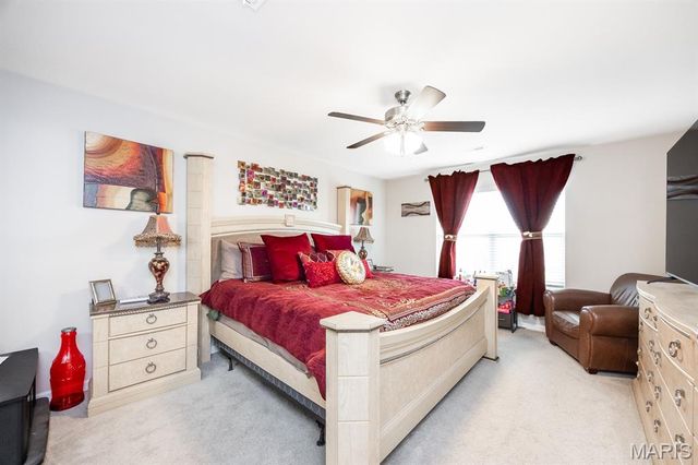 850 Bluff Ridge Lane, Shiloh, IL 62221