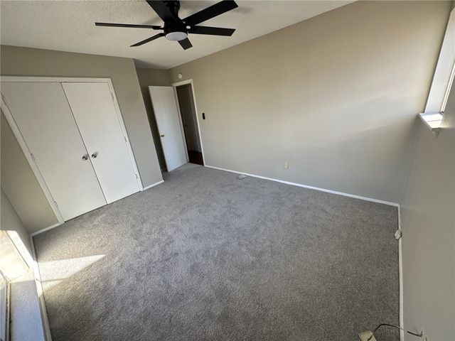 811 N 15th Street, Rogers, AR 72756