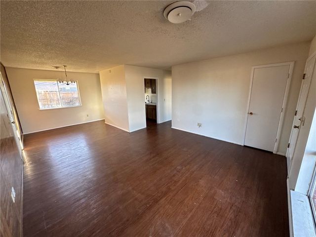 811 N 15th Street, Rogers, AR 72756