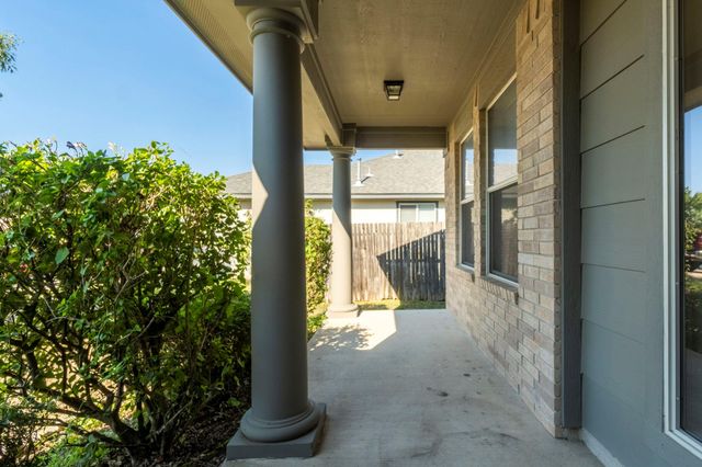 309 MUSGRAV, Kyle, TX 78640