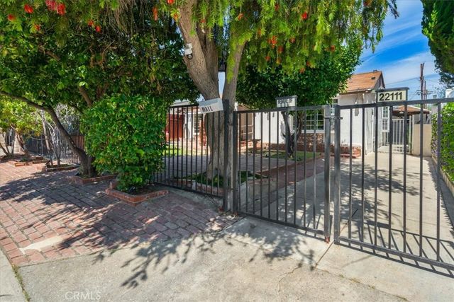 22111 Covello, Canoga Park, CA 91303