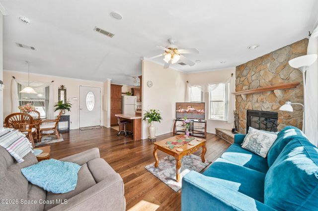 1854 Mango Street NE, Palm Bay, FL 32905