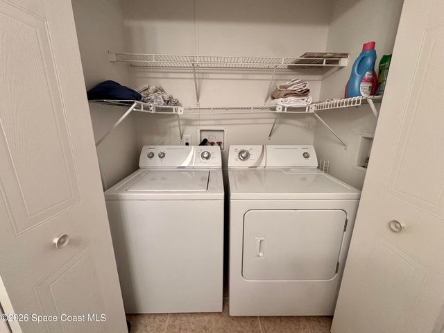 1854 Mango Street NE, Palm Bay, FL 32905