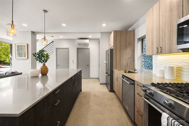 2312 S Judkins Street, Seattle, WA 98144