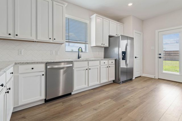 1031 Rosewood Trail, Beasley, TX 77417