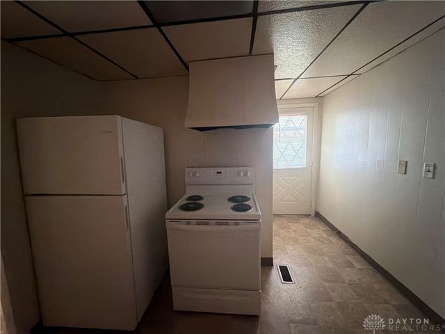 713 Flintridge Drive, Fairborn, OH 45324
