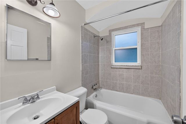 713 Flintridge Drive, Fairborn, OH 45324