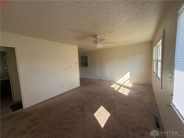 713 Flintridge Drive, Fairborn, OH 45324