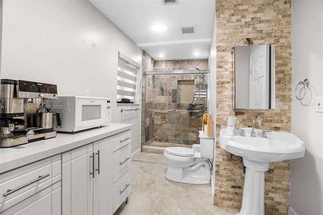 5412 NW 193rd Lane, Miami Gardens, FL 33055