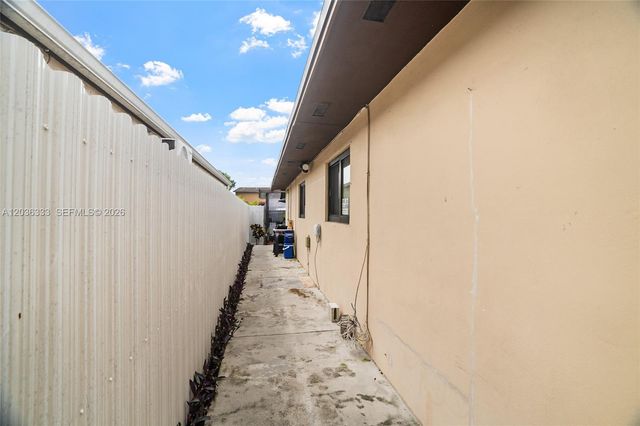 5412 NW 193rd Lane, Miami Gardens, FL 33055