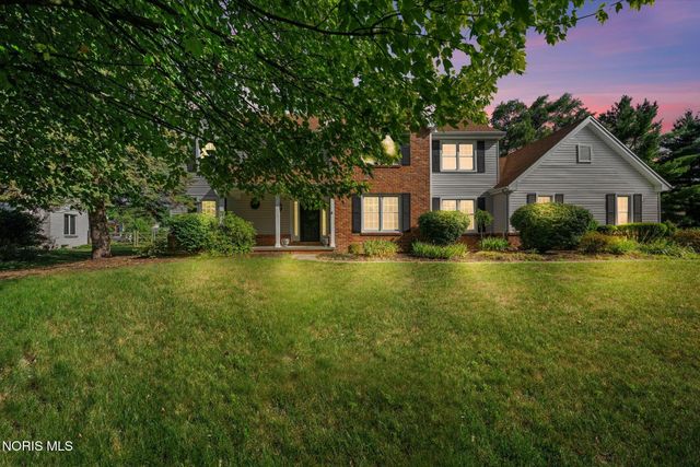 5024 Hunters Green Drive, Toledo, OH 43623