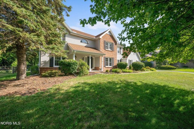 5024 Hunters Green Drive, Toledo, OH 43623